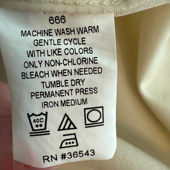 Arrow Men's Fitted Cream Button Down Long Sleeve Dress Shirt Size Medium Career - Picture 5 of 15